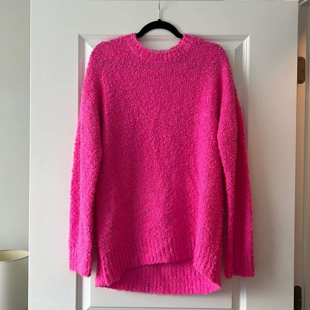 Lou & Grey Oversized Hot Pink Sweater